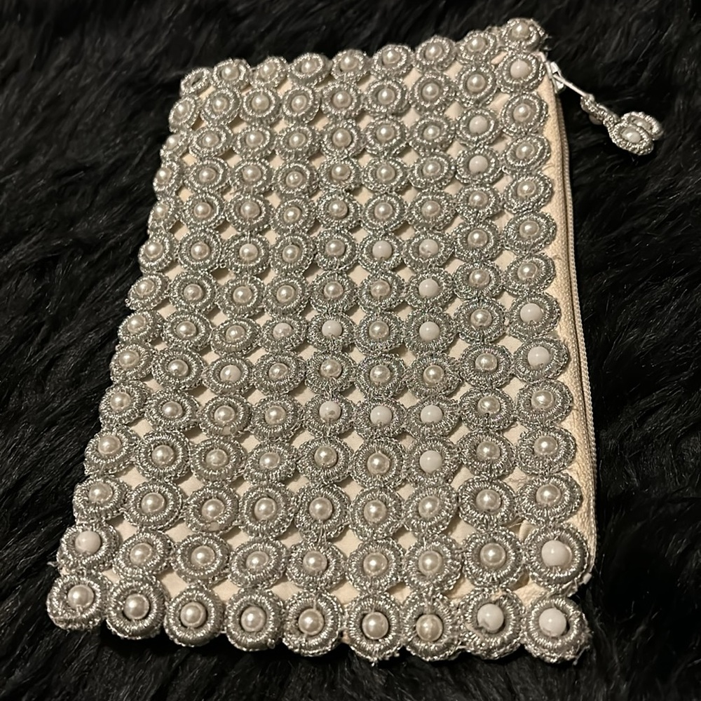VINTAGE Retro Silver Beaded Bag/Clutch 8”x 5” GUC Roaring 20’s Gatsby